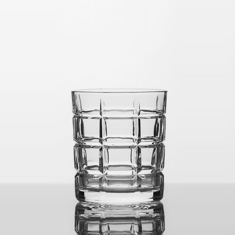 CasaVeloce checkered whisky glass — image 1